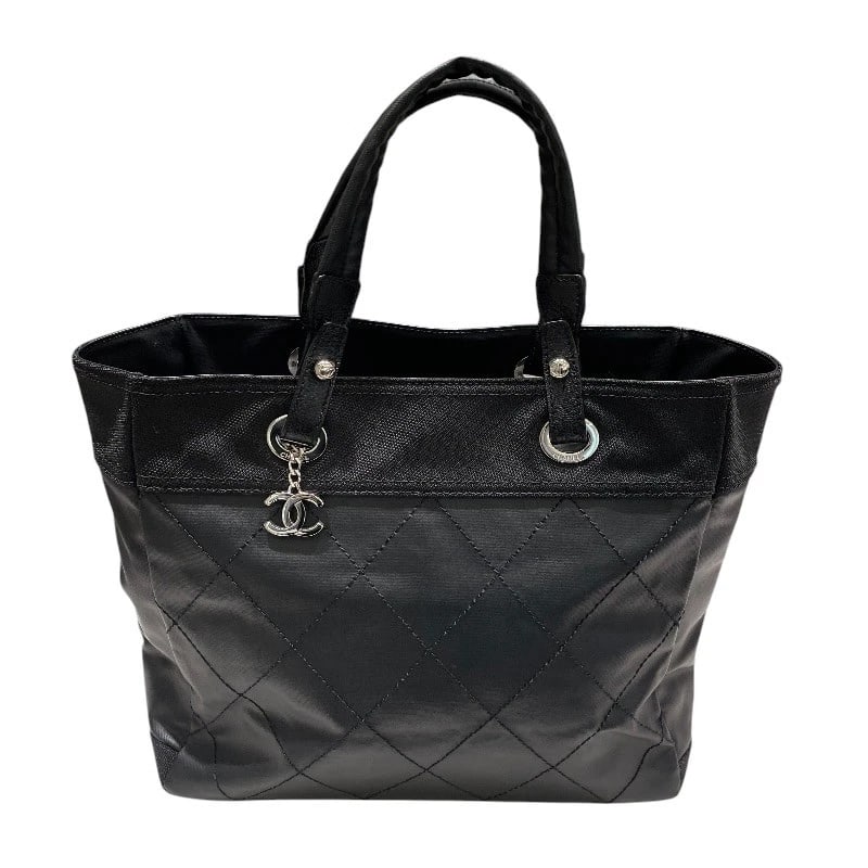 CHANEL PARIS VIA RITZ TOTE MM TOTE BAG: CHANEL Paris Via Ritz Tote MM Tote Bag Brand: CHANEL Type: Tote Bag Material: Coated canvas Color: NONE Size: W35cm x H30cmx D14.5cm W13.8 x H11.8x D5.7inch Accessories: None Accessories N
