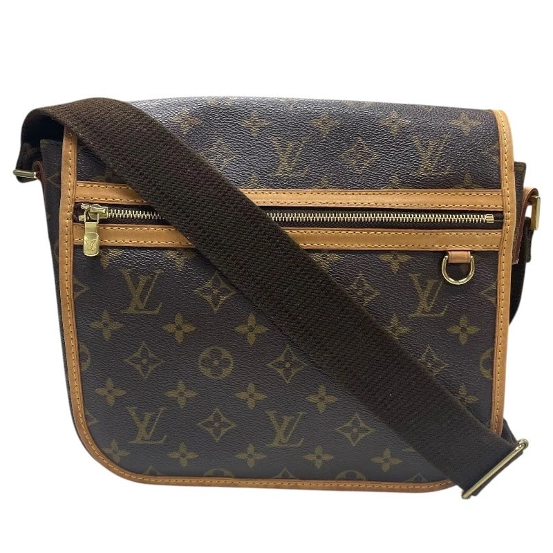LOUIS VUITTON MESSENGER?BOSPHOREPM SHOULDER BAG: LOUIS VUITTON Messenger?BosphorePM Shoulder Bag Brand: LOUIS VUITTON Type: Shoulder Bag Material: Monogram canvas Color: Brown Size: W23cm x H23cmx D8cm W9.1 x H9.1x D3.1inch Accessories: None