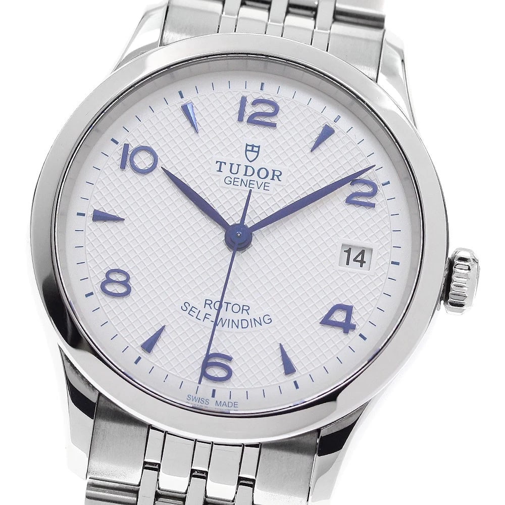 TUDOR DATE SILVER WATCH: TUDOR Date Silver Watch Brand: TUDOR Type: Wristwatch Material: Band Material Stainless Steel, Case Material Stainless Steel Color: Band Color Silver, Dial ColorSilver, Case ColorSilver Size: Case Siz
