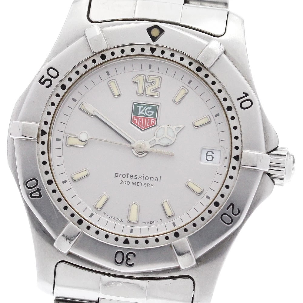 TAG HEUER DATE SILVER QUARTZ WATCH: TAG HEUER Date Silver Quartz Watch Brand: TAG HEUER Type: Wristwatch Material: Band Material Stainless Steel, Case Material Stainless Steel Color: Band Color Silver, Dial ColorSilver, Case ColorSilver