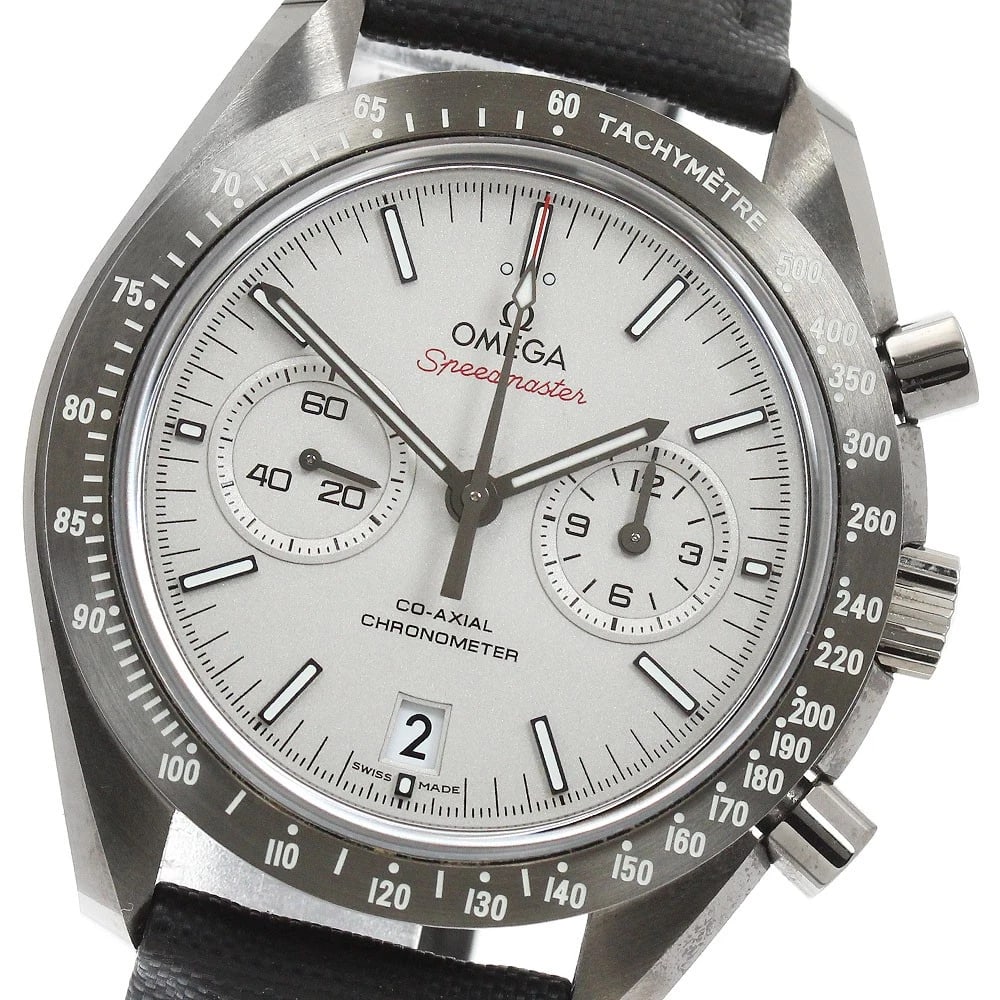 OMEGA SPEEDMASTER AUTOMATIC WATCH: OMEGA Speedmaster Automatic watch Brand: OMEGA Type: Wristwatch Material: Band Material leather, Case Material ceramic Color: Band Color black, Dial ColorSilver, Case Colorgray Size: Case Size About44