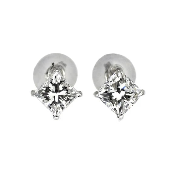 BRAND NEW PT900 PRINCESS CUT DIAMOND EARRINGS: Brand New Pt900 Princess Cut Diamond Earrings Brand: None Type: piercing Material: PT900, Main Stone/Creation Natural Color: Silver Size: Necklace: Chain Length?45cm Accessories: None Acce