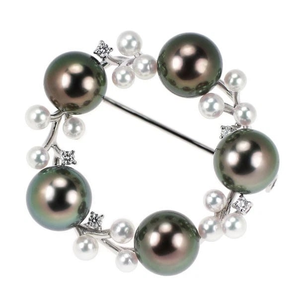 MIKIMOTO K18WG BLACK BUTTERFLY/AKOYA PEARL DIAMOND BROOCH: Mikimoto K18WG black butterfly/Akoya pearl diamond brooch Brand: Mikimoto Type: brooch Material: K18WG, Main Stone/Creation akoyapearlside stone diamond Color: WHITE GOLD Size: Length/Width/Diameter