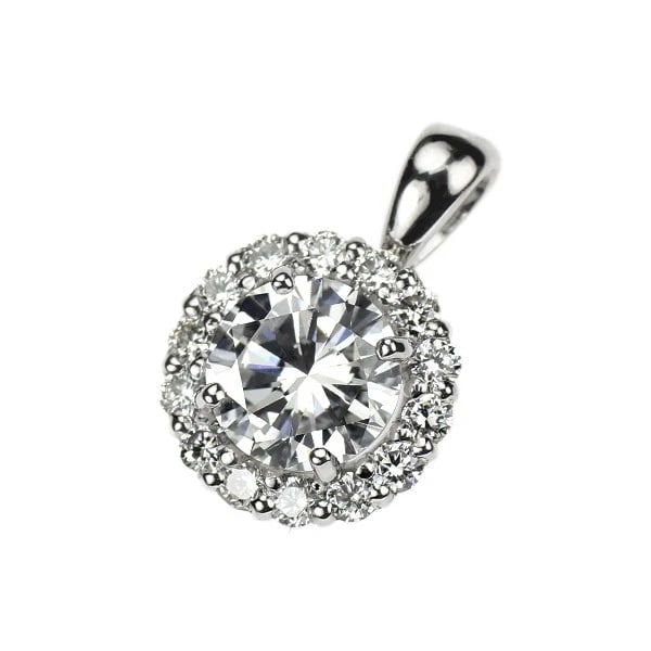 PT950 DIAMOND PENDANT: Pt950 Diamond Pendant Brand: None Type: pendant top Material: Pt950, Main Stone/Creation Natural Color: Silver Size: Length/Width/Diameter (CM)12.6 Accessories: None Accessories Notice: When