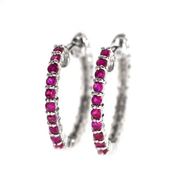 PT900 RUBY DIAMOND EARRING: Pt900 ruby diamond earring Brand: None Type: piercing Material: Pt900, Main Stone/Creation Ruy Color: Silver Size: Length/Width/Diameter (CM) 16.4 Accessories: None Accessories Notice: When