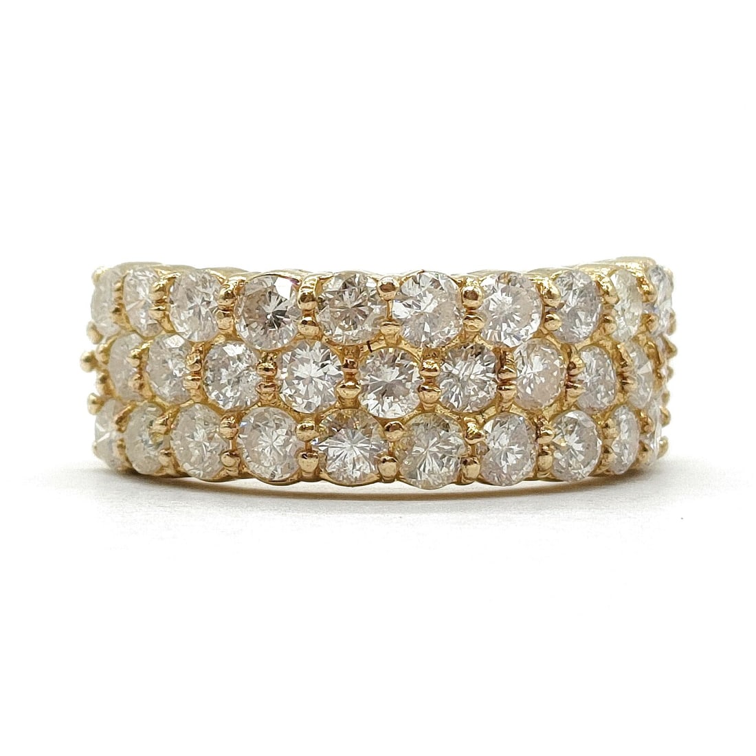 JEWELRY RING NATURAL DIAMOND GOLD: Jewelry Ring Natural Diamond Gold Brand: Unbranded Type: Ring Material: Gold, Color: Yellow Gold Size: US 5 3/8 Accessories: None Accessories Notice: When purchasing pre-owned goods, pleas