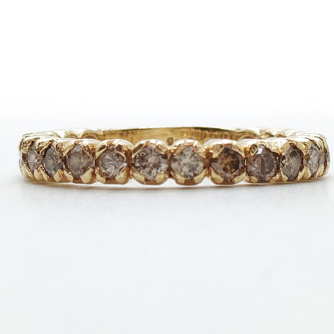 JEWELRY RING NATURAL DIAMOND GOLD: Jewelry Ring Natural Diamond Gold Brand: Unbranded Type: Ring Material: Gold, Color: Yellow Gold Size: US 7 7/8 Accessories: None Accessories Notice: When purchasing pre-owned goods, pleas