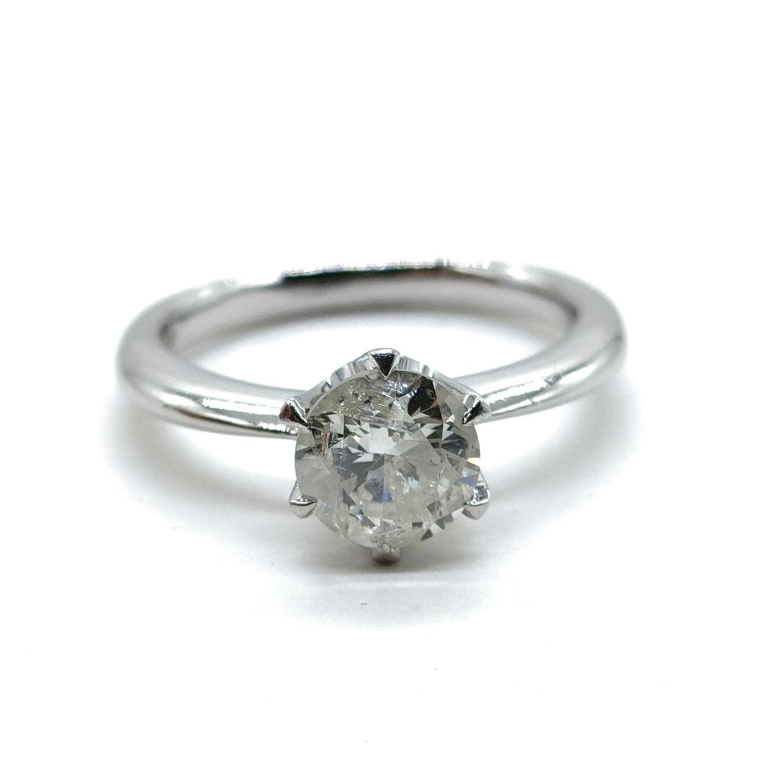 JEWELRY RING NATURAL DIAMOND PLATINUM: Jewelry Ring Natural Diamond Platinum Brand: Unbranded Type: Ring Material: Platinum, Color: Platinum Size: US 5 3/8 Accessories: None Accessories Notice: When purchasing pre-owned goods,
