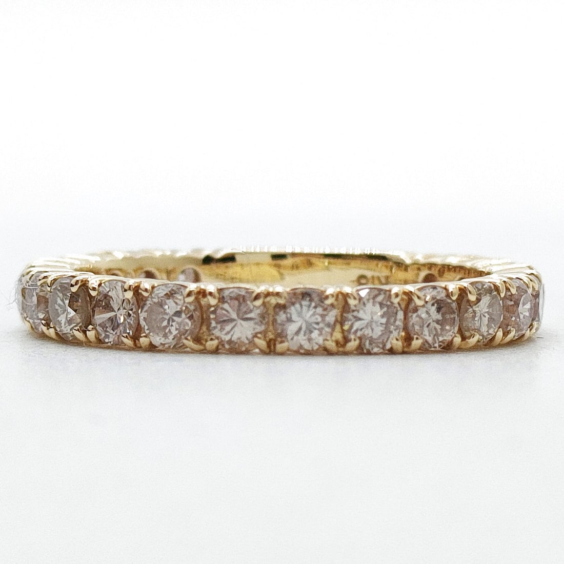 JEWELRY RING NATURAL DIAMOND GOLD: Jewelry Ring Natural Diamond Gold Brand: Unbranded Type: Ring Material: Gold, Color: Yellow Gold Size: US 5 3/4 Accessories: None Accessories Notice: When purchasing pre-owned goods, pleas