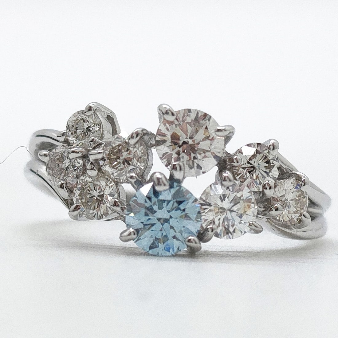 JEWELRY RING NATURAL DIAMOND WHITE GOLD (1 of 3)