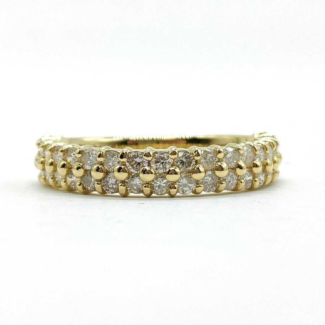 JEWELRY RING NATURAL DIAMOND GOLD: Jewelry Ring Natural Diamond Gold Brand: Unbranded Type: Ring Material: Gold, Color: Yellow Gold Size: US 7 Accessories: None Accessories Notice: When purchasing pre-owned goods, please re
