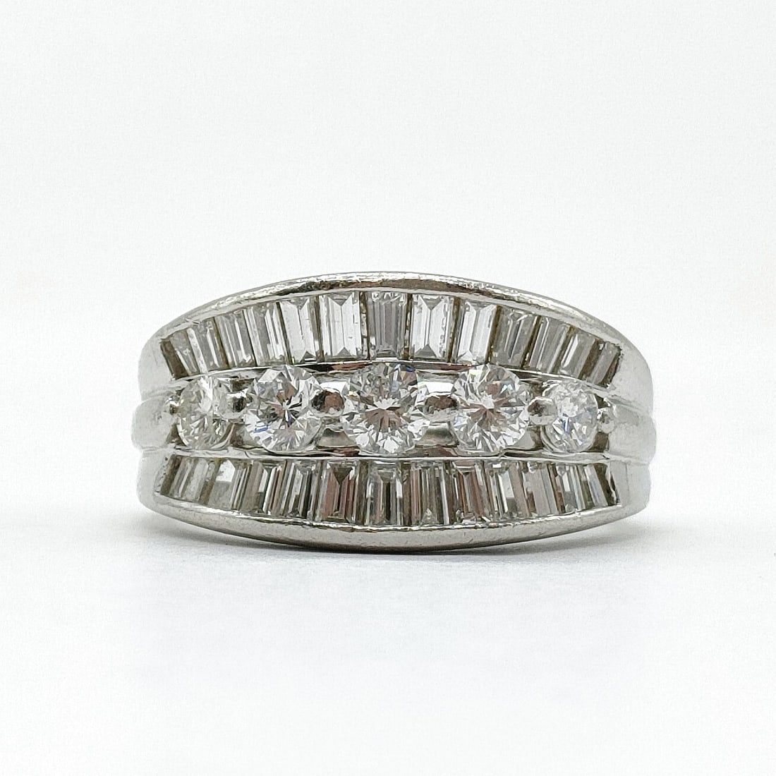 JEWELRY RING NATURAL DIAMOND PLATINUM (1 of 3)