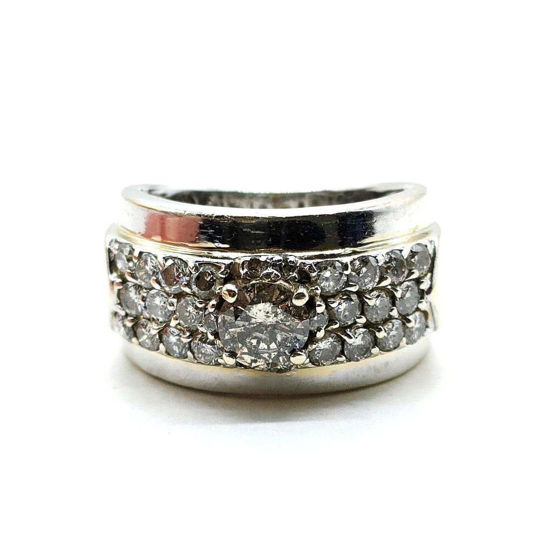 JEWELRY RING NATURAL DIAMOND WHITE GOLD: Jewelry Ring Natural Diamond White Gold Brand: Unbranded Type: Ring Material: White gold, Color: White gold Size: US 3 1/4 Accessories: None Accessories Notice: When purchasing pre-owned g