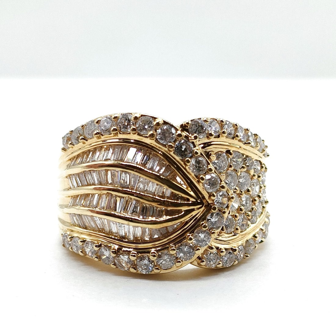 JEWELRY RING NATURAL DIAMOND GOLD (1 of 2)