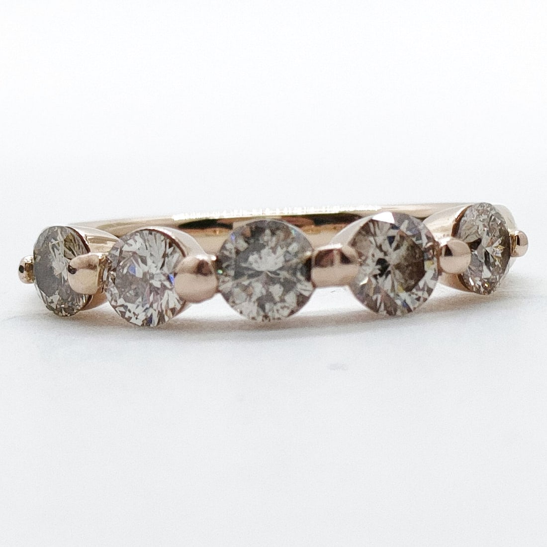 JEWELRY RING NATURAL DIAMOND GOLD: Jewelry Ring Natural Diamond Gold Brand: Unbranded Type: Ring Material: Gold, Color: Rose Gold Size: US 6 1/4 Accessories: None Accessories Notice: When purchasing pre-owned goods, please