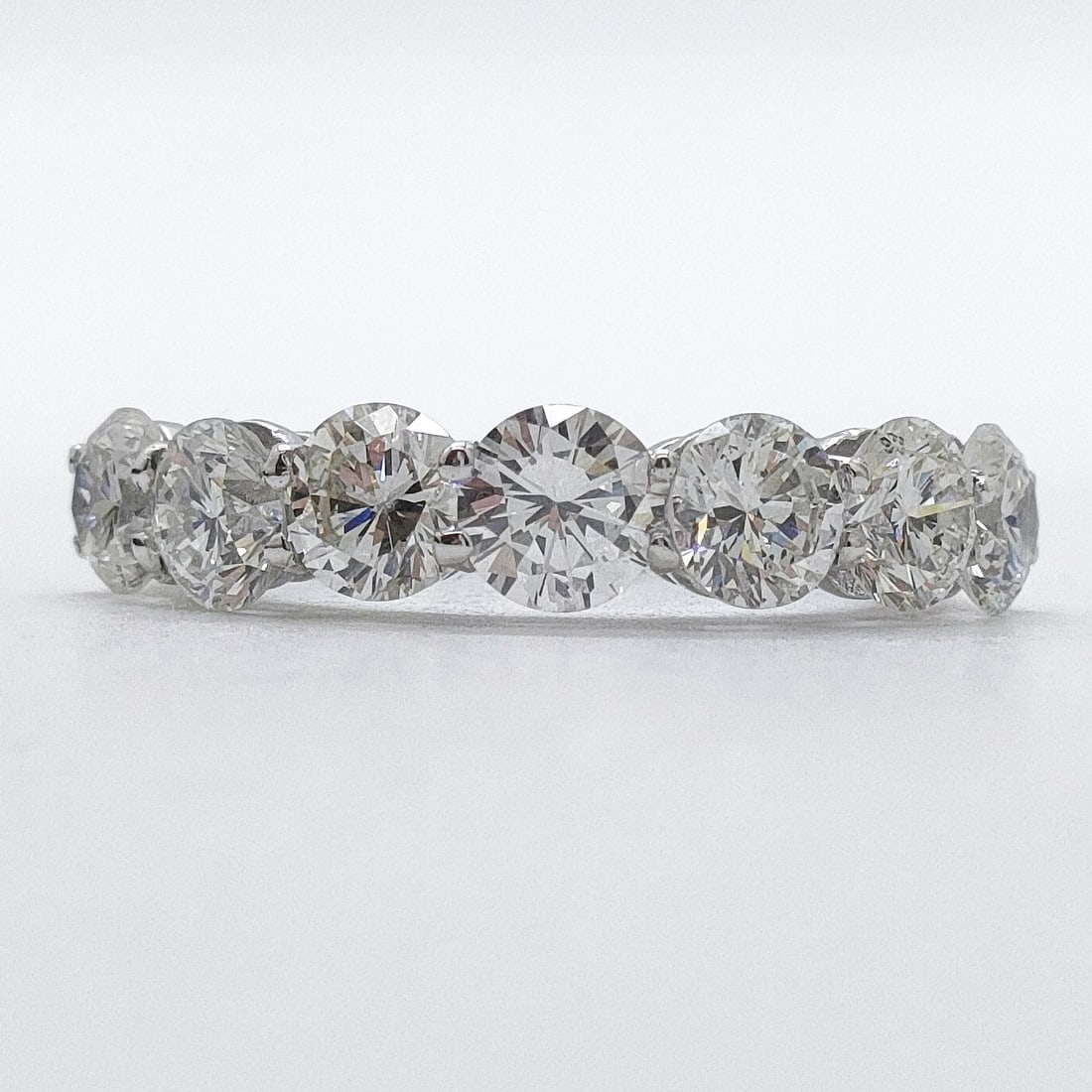JEWELRY RING NATURAL DIAMOND PLATINUM (1 of 2)