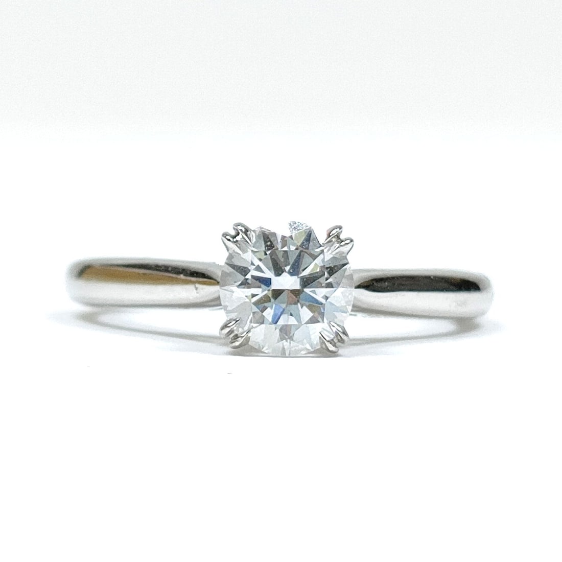 HARRY WINSTONE RING NATURAL DIAMOND PLATINUM: HARRY WINSTONE Ring Natural Diamond Platinum Brand: HARRY WINSTONE Type: Ring Material: Platinum, Color: Platinum Size: US 3 1/4 Accessories: None Accessories Notice: When purchasing pre-o