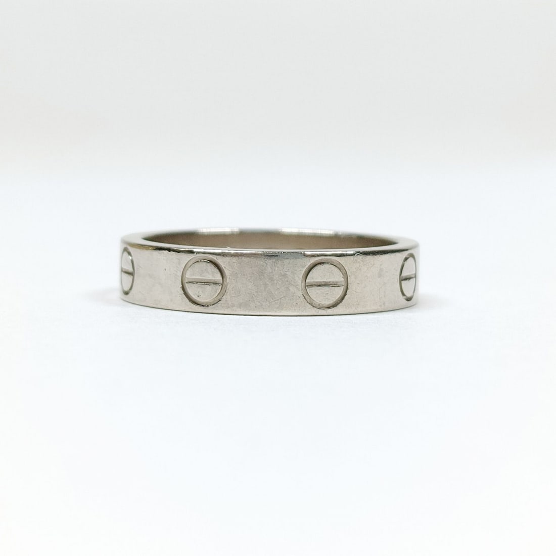 CARTIER RING LOVE GOLD WHITE GOLD: Cartier Ring Love Gold White gold Brand: Cartier Type: Ring Material: Gold, Color: White gold Size: US 4 1/2 Accessories: None Accessories Notice: When purchasing pre-owned goods, please r