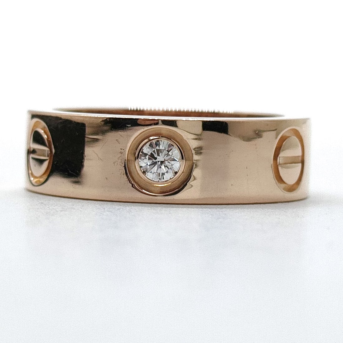 CARTIER RING LOVE NATURAL DIAMOND GOLD: Cartier Ring Love Natural Diamond Gold Brand: Cartier Type: Ring Material: Gold, Color: Rose Gold Size: US 5 Accessories: None Accessories Notice: When purchasing pre-owned goods, please r