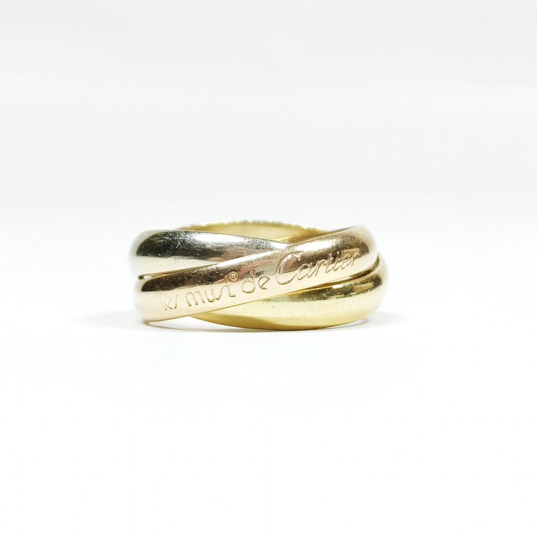 CARTIER RING TRINITY GOLD YELLOW GOLD ROSE GOLD: Cartier Ring Trinity Gold Yellow Gold Rose Gold Brand: Cartier Type: Ring Material: Gold, Color: Yellow Gold Size: S 5 3/8 Accessories: None Accessories Notice: When purchasing pre-owned g
