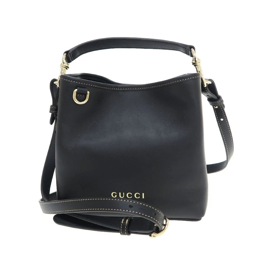 GUCCI GG EMBLEM SMALL BUCKET BAG: Gucci GG Emblem Small Bucket Bag Brand: Gucci Type: Handbag Material: Leather Color: Black Size: W:19cm×H:18cm×D:11cm Accessories: None Accessories Notice: When purchasing pre-owned goods,