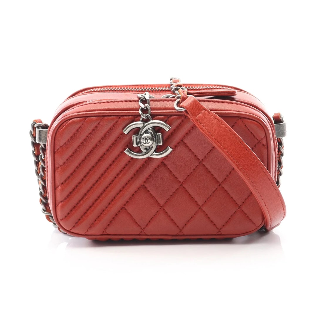 CHANEL CHAIN SHOULDER SHOULDER BAG BROWN LEATHER: Chanel Chain Shoulder Shoulder Bag Brown Leather Brand: Chanel Type: Shoulder Bag Material: Leather Color: Brown Size: W14cm x H8.5cm Accessories: None Accessories Notice: When purchasing