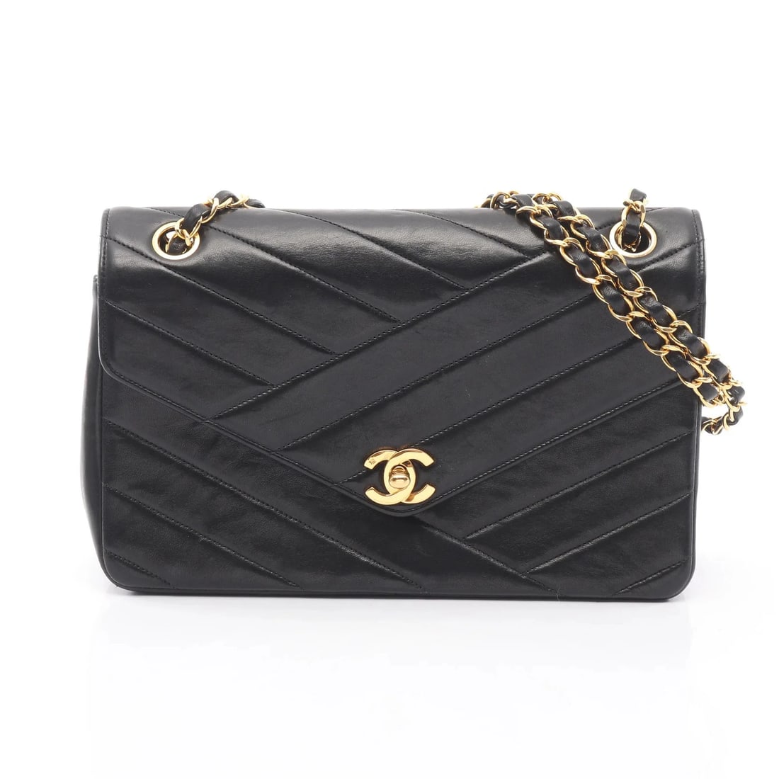 CHANEL SHOULDER BAG BLACK LAMBSKIN LEATHER: Chanel Shoulder Bag Black Lambskin Leather Brand: Chanel Type: Shoulder Bag Material: Lambskin Leather Color: Black Size: W25cm x H16.5cm x D3.5cm Accessories: None Accessories Notice: Whe