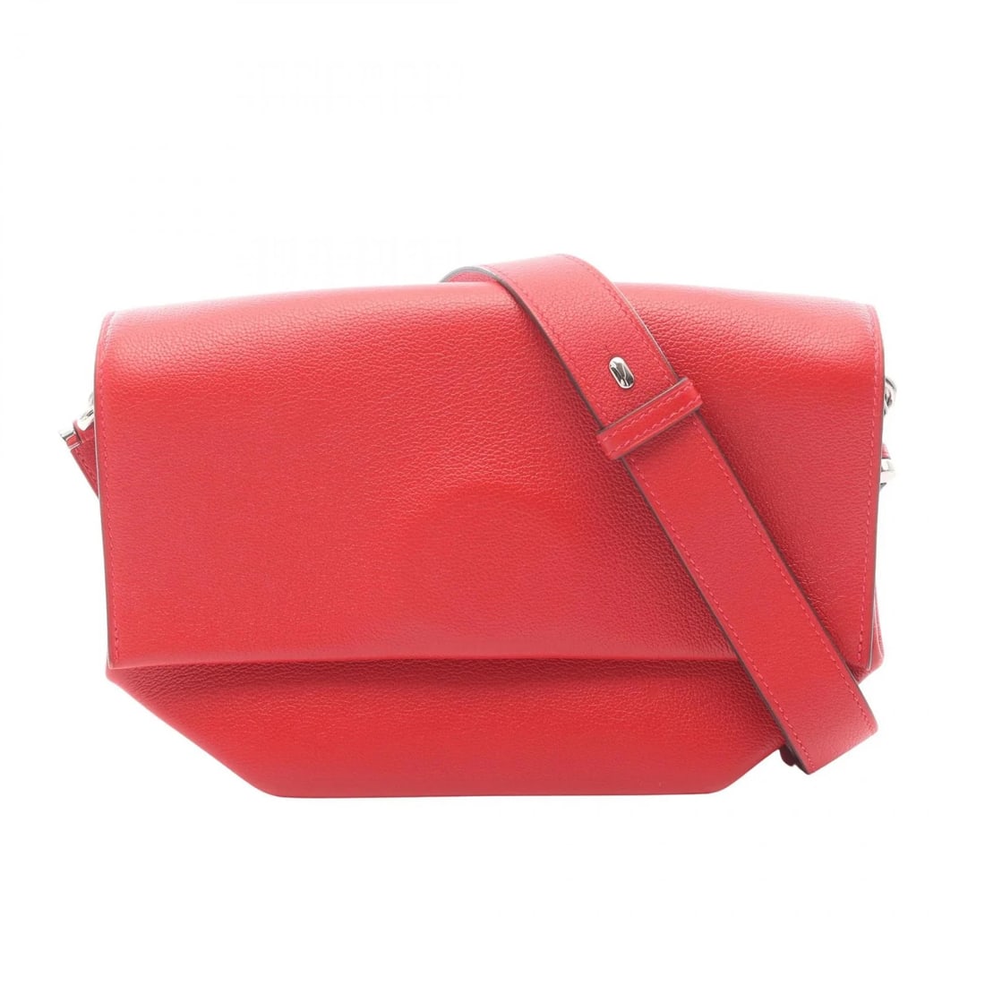 HERMES 24 SHOULDER BAG RED: Hermes 24 Shoulder Bag Red Brand: Hermes Type: Shoulder Bag Material: none Color: Red Size: W15cm x H16.5cm x D9cm Accessories: None Accessories Notice: When purchasing pre-owned goods, pl