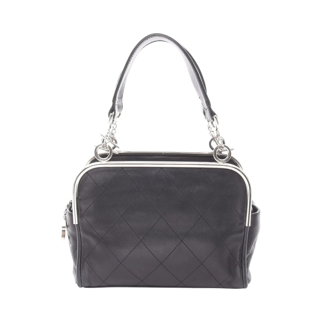 CHANEL MATELASSE HANDBAG BLACK LAMBSKIN LEATHER: Chanel Matelasse Handbag Black Lambskin Leather Brand: Chanel Type: Handbag Material: Lambskin Leather Color: Black Size: W22cm x H17cm x D12cm Accessories: None Accessories Notice: When p