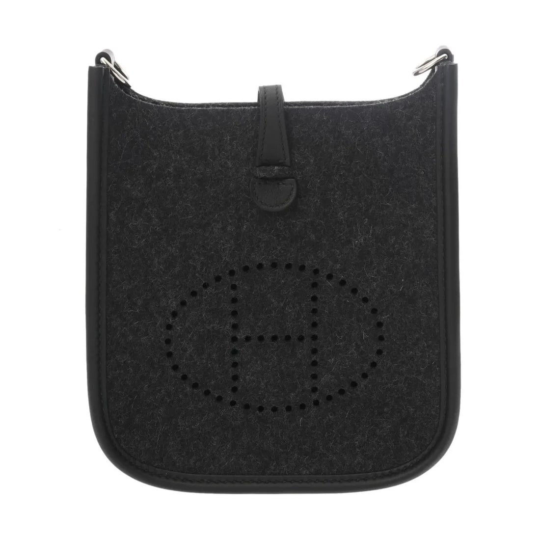 HERMES TPM SHOULDER BAG SWIFT LEATHER BLACK, SILVER: Hermes TPM Shoulder Bag Swift Leather Black, Silver Brand: Hermes Type: Shoulder Bag Material: Swift Leather Color: Black, Silver Size: W 17.5cm / H 18cm / D 5.5cm Accessories: None Access