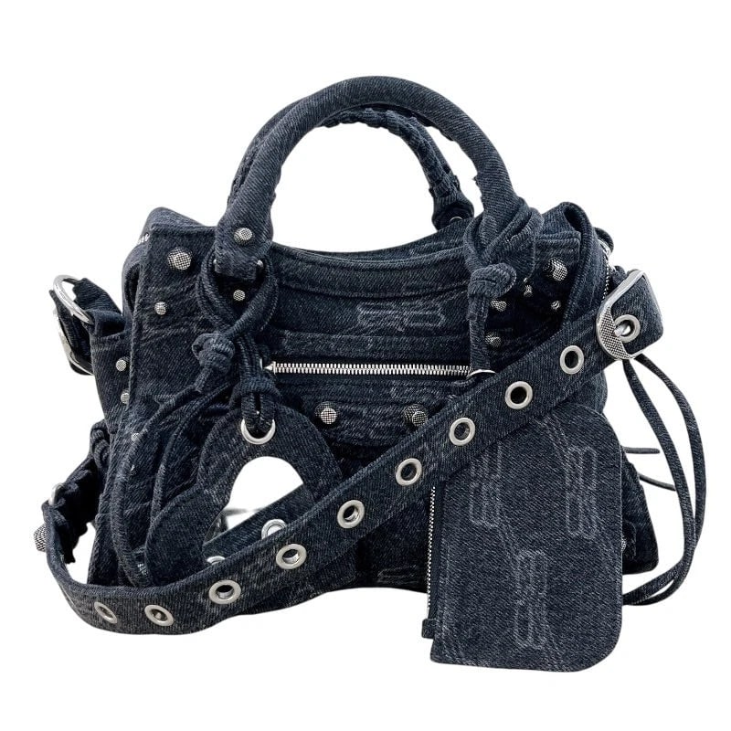 BALENCIAGA NEO CLASSIC XS BLACK DENIM HANDBAG: BALENCIAGA Neo Classic XS Black Denim Handbag Brand: Balenciaga Type: Handbag Material: Denim Color: Black Size: W26cm x H16.5cm x D7cm Accessories: None Accessories Notice: When purchasin