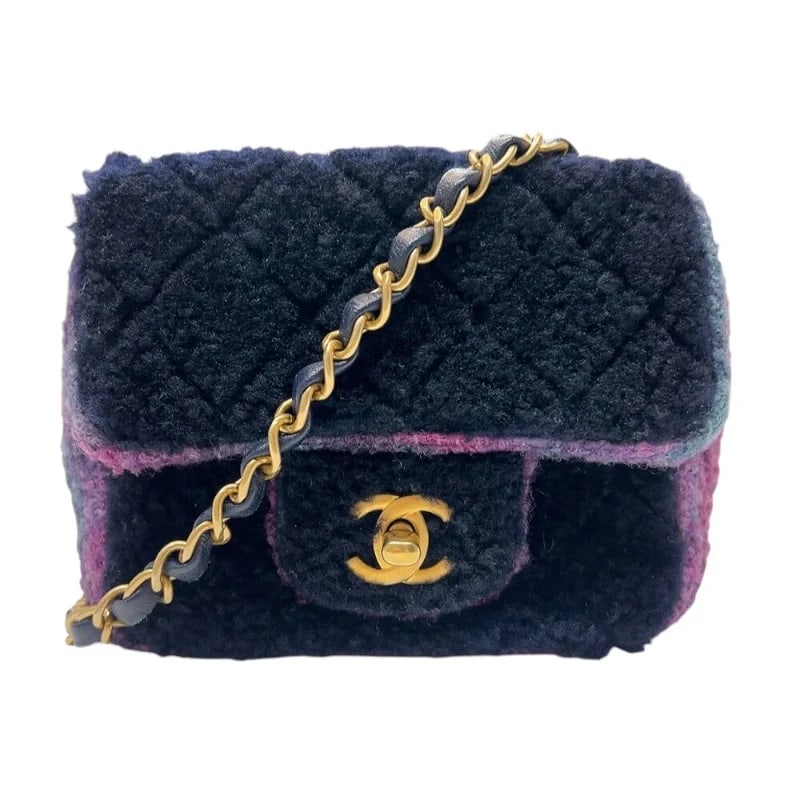 CHANEL MINI MATELASSÉ 18 BLACK / PURPLE LEATHER SHOULDER BAG: CHANEL Mini Matelassé 18 Black / Purple Leather Shoulder Bag Brand: Chanel Type: Shoulder Bag Material: Leather Color: Black / Purple Size: W17cm x H12cm x D7cm Accessories: None Accessori