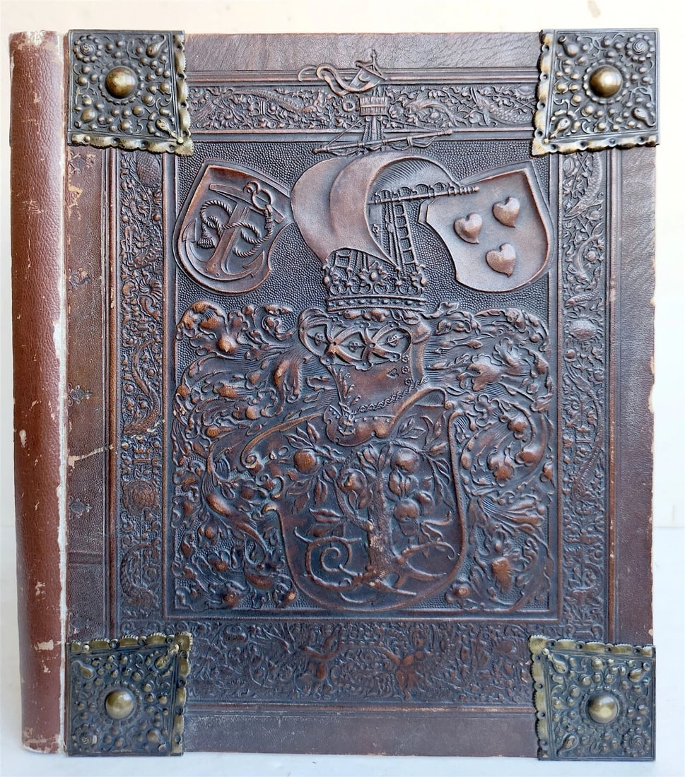 1890 FAMILY CHRONICLE WITH AN AMAZING VINTAGE BLIND-STAMPED LEATHER BINDING: Year/Century: 19th century Language: German Subject: History Binding: Leather Description: Chronik der Haus und Familie. Paul von Zimmermann's text. Wien, Gerlach u. Schenk; N.D. (c. 1890) with many c