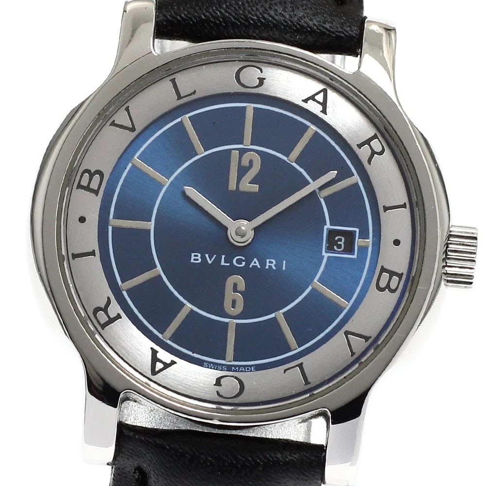 BVLGARI SOLO DATE NAVY QUARTZ WATCH: BVLGARI Solo Date Navy Quartz Watch Brand: BVLGARI Type: Wristwatch Material: Band Material leather, Case Material Stainless Steel Color: Band Color black, Dial Color Navy, Case Color Silver Size: