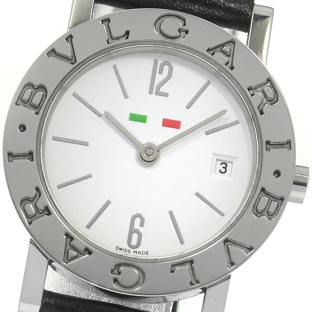 BVLGARI DATE WHITE QUARTZ WATCH: BVLGARI Date white Quartz Watch Brand: BVLGARI Type: Wristwatch Material: Band Material leather, Case Material Stainless Steel Color: Band Color black, Dial Color white, Case Color Silver Size: Case