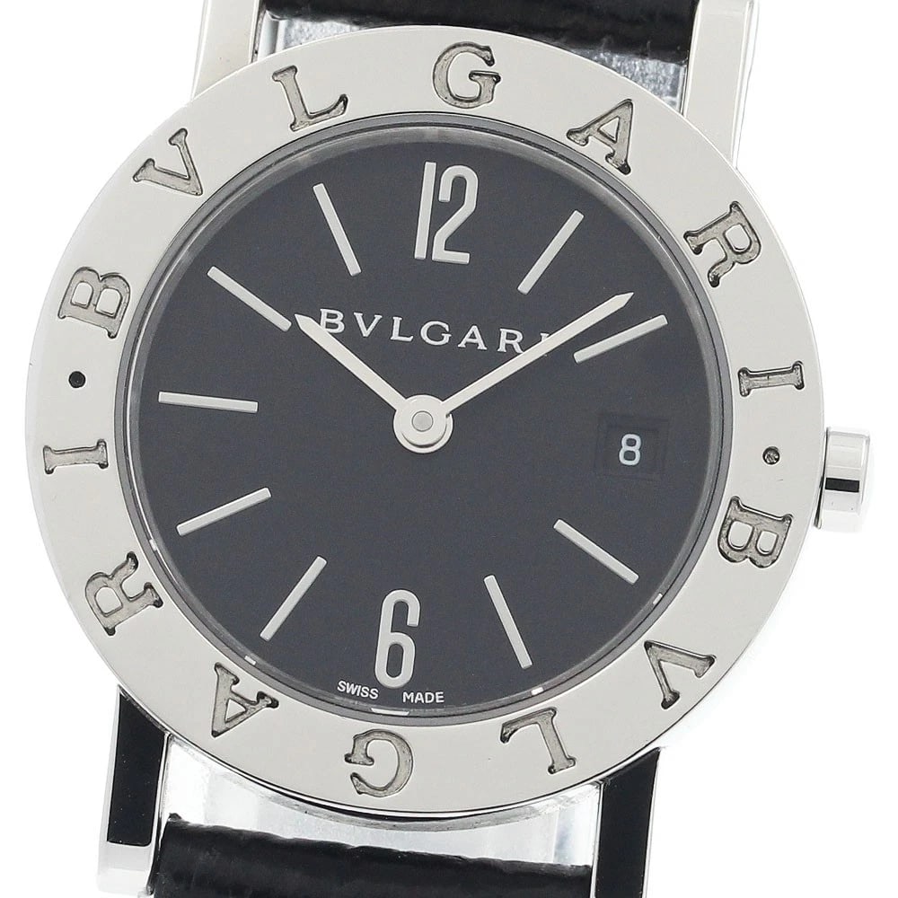 BVLGARI DATE BLACK QUARTZ WATCH: BVLGARI Date Black Quartz Watch Brand: BVLGARI Type: Wristwatch Material: Band Material leather, Case Material Stainless Steel Color: Band Color black, Dial Color black, Case Color Silver Size: Case