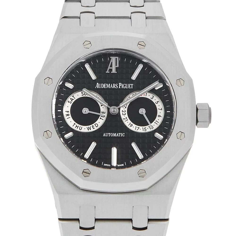 AUDEMARS PIGUET ROYAL OAK DAY-DATE WATCH: AUDEMARS PIGUET Royal Oak Day-Date Watch Brand: AUDEMARS PIGUET Type: Wrist watch Material: Band Material Stainless Steel, Case Material Stainless Steel Color: Dial Color Black Size: Case:W39mm