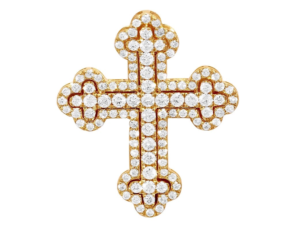BUDDED CROSS DIAMOND PENDANT: Budded Cross Diamond Pendant Brand: None Type/Style: Necklace Material: 10k Yellow Gold Color: Yellow Gold Size: Dimension L 1.2" x W 1" x H 3mm Accessories: None Accessories Notice: When
