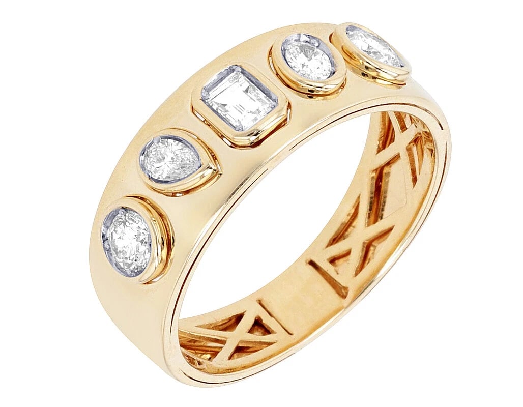 BEZEL SET DIAMOND ENGAGEMENT / WEDDING RING: Bezel Set Diamond Engagement / Wedding Ring Brand: None Type/Style: Ring Material: 14k Yellow Gold Color: Yellow Gold Size: 7 US Accessories: None Accessories Notice: When purchasing pre-owned goods,