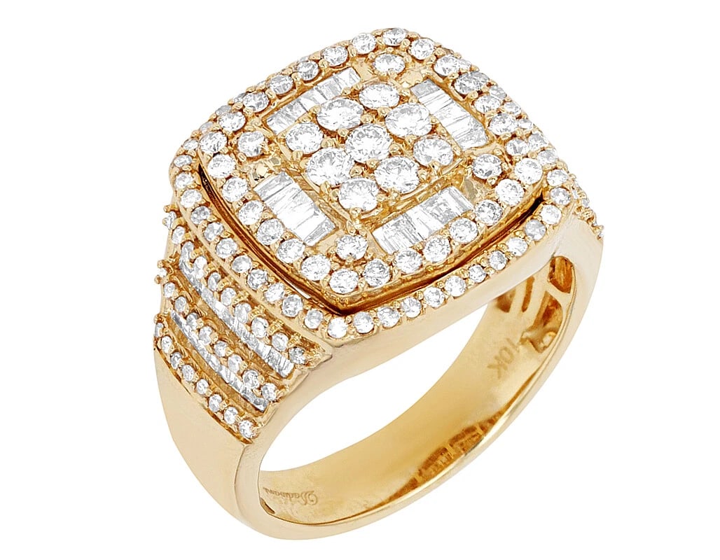 BAGUETTE DIAMOND PINKY RING: Baguette Diamond Pinky Ring Brand: None Type/Style: Ring Material: 10k Yellow Gold, Main Stone/Creation Natural Color: Yellow Gold Size: 10US Accessories: None Accessories Notice: When pur