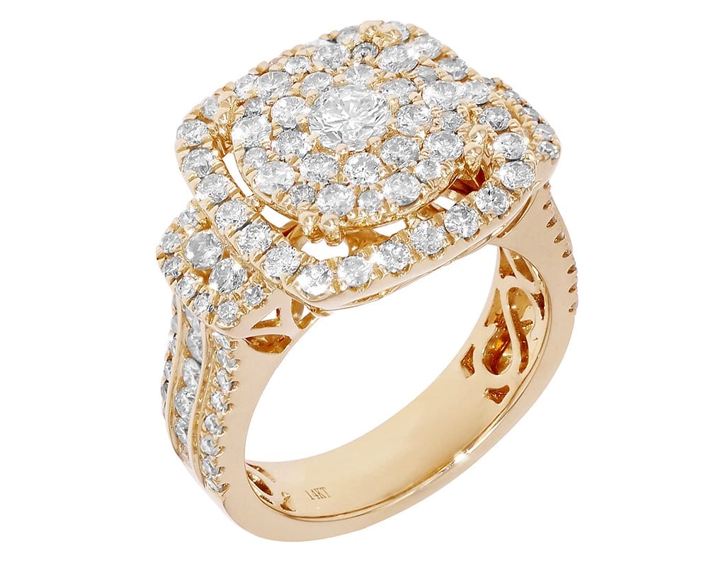 CLUSTER DIAMOND ENGAGEMENT RING: Cluster Diamond Engagement Ring Brand: None Type/Style: Ring Material: 14k Yellow Gold Color: Yellow Gold Size: 7 US Accessories: None Accessories Notice: When purchasing pre-owned goods,