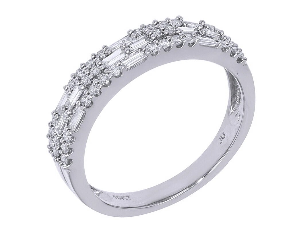 BAGUETTE DIAMOND RING BAND: Baguette Diamond Ring Band Brand: None Type/Style: Ring Material: 10K White Gold Color: White Gold Size: 7 US Accessories: None Accessories Notice: When purchasing pre-owned goods, please