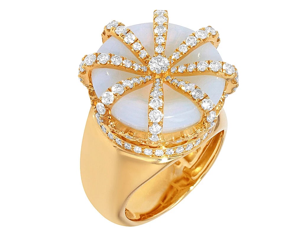 WHITE CROWN SHAPED DIAMOND PINKY RING: White Crown Shaped Diamond Pinky Ring Brand: None Type/Style: Ring Material: 10K Yellow Gold Color: Yellow Gold Size: 10 US Accessories: None Accessories Notice: When purchasing pre-owned goods,
