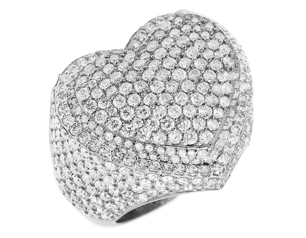DIAMOND HEART PINKY RING: Diamond Heart Pinky Ring Brand: None Type/Style: Ring Material: 10k White Gold Color: White Gold Size: 8US Accessories: None Accessories Notice: When purchasing pre-owned goods, please refer to the
