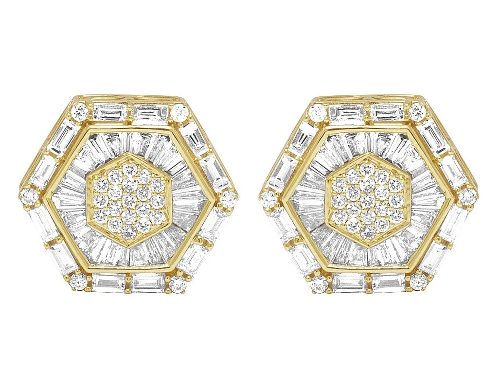 BAGUETTE DIAMOND HEXAGON STUD EARRINGS: Baguette Diamond Hexagon Stud Earrings Brand: None Type/Style: Earrings Material: 10k Yellow Gold Color: Yellow Gold Size: Dimension 15mm Accessories: None Accessories Notice: When purchas