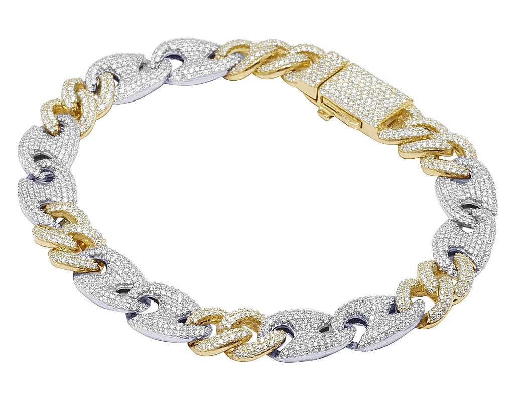 DIAMOND MARINER CUBAN BRACELET: Diamond Mariner Cuban Bracelet Brand: None Type/Style: Bracelet Material: 14k Multi-Tone Gold Color: Multi-Tone Size: Dimension 10MM 9" Accessories: None Accessories Notice: When purchasing pre-owned
