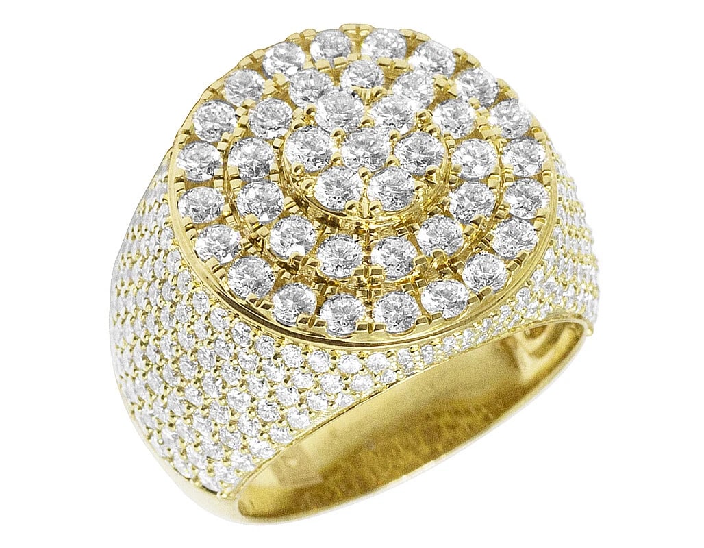 10K YELLOW GOLD DIAMOND CENTER CLUSTER PINKY RING: 10K Yellow Gold Diamond Center Cluster Pinky Ring Brand: None Type/Style: Ring Material: 10K Yellow Gold, Main Stone/Creation Natural Color: Yellow Gold Size: 10US Accessories: None Access