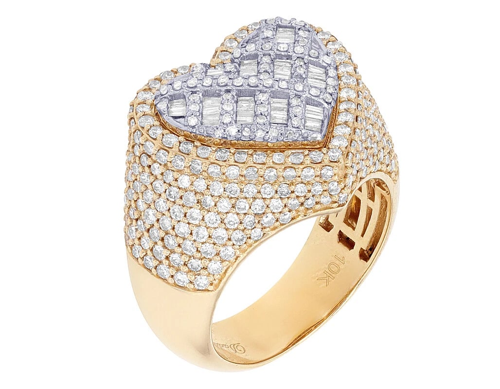 HEART BAGUETTE DIAMOND PINKY RING 10K YELLOW GOLD: Heart Baguette Diamond Pinky Ring 10K Yellow Gold Brand: None Type/Style: Ring Material: 10k Yellow Gold Color: Yellow Gold Size: 10US Accessories: None Accessories Notice: When purchasing
