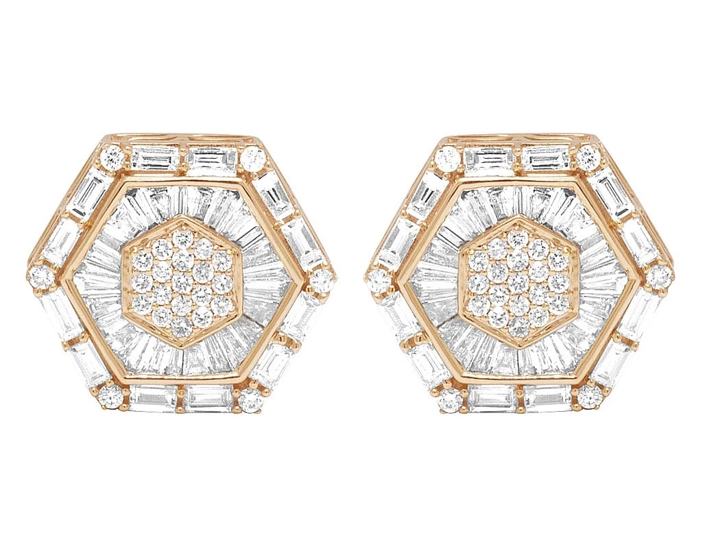 10K ROSE GOLD BAGUETTE DIAMOND HEXAGON STUD EARRINGS: 10K Rose Gold Baguette Diamond Hexagon Stud Earrings Brand: None Type/Style: Earrings Material: 10K Rose Gold, Main Stone/Creation Natural Color: Rose Gold Size: Dimension 15mm Accessories: None <