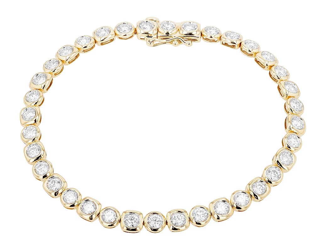 BEZEL-SET DIAMOND TENNIS BRACELET 14K YELLOW GOLD: Bezel-Set Diamond Tennis Bracelet 14K Yellow Gold Brand: None Type/Style: Bracelet Material: 14K Yellow Gold, Main Stone/Creation Natural Color: Yellow Gold Size: Dimension W 5mm, L7" Accessories:
